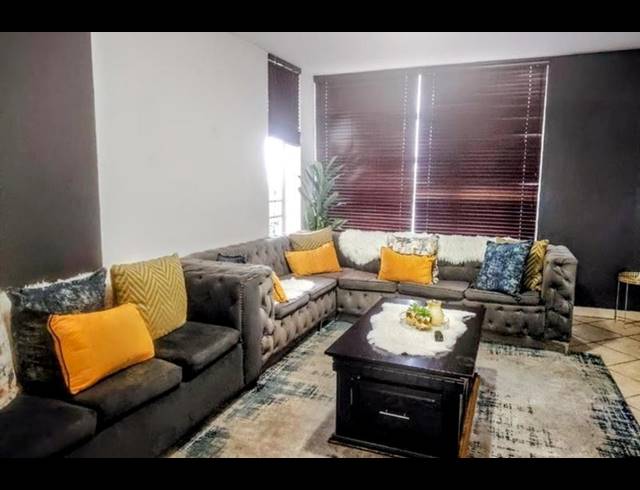 3 BEDROOM APARTMENT FOR SALE IN BEDFORD GARDENS